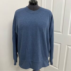 KIRKLAND Men's Blue Sweater with Pockets Size L